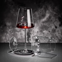 Verre à vin rouge ultra-fin avec base concave, design minimaliste moderne, capacité 501-600 ml ; Verre de style Bourgogne ; Verres à pied élégants