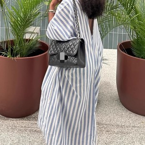 ชุดเดรสลายทางสไตล์แอฟริกันสำหรับผู้หญิง ทรงหลวม เอวธรรมชาติ คอวีลึก ผ้าธรรมชาติย้อมสีธรรมชาติ เป็นมิตรต่อสิ่งแวดล้อม - Product Image 4