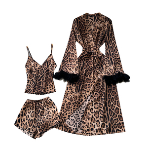 Conjunto de Pijama de 3 Piezas con Estampado de Leopardo para <span class=keywords><strong>Mujer</strong></span>, con Manga Larga, Top Camisero, Pantalones Cortos y Bata con Adorno de Plumas, Ropa de Dormir y para Estar en Casa - Product Image 5