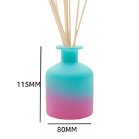 Diffuseur de voiture sans fil RGB749 Aroma Garden en verre avec pompon et bouchon à vis personnalisable pour bouteille vide parfumée à la tequila