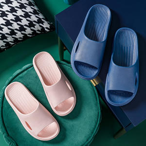 รองเท้าแตะผู้ชายแบบนุ่มสบาย พื้นหนา เปิดนิ้วเท้า ป้องกันกลิ่นและกันลื่น สำหรับใช้ในบ้านช่วงฤดูร้อน - Product Image 5