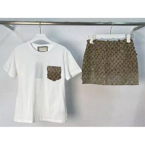 Ensemble Deux Pièces de Luxe Tendance Été, Short et Haut pour Femmes, Tenue D'Extérieur Féminine - Product Image 1