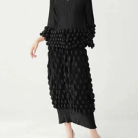 Ensemble deux pièces en mousseline de soie pour femmes grandes tailles, t-shirt à pois et jupe plissée longue jusqu'aux genoux, tenue décontractée écologique pour le printemps, ODM
