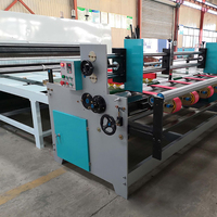 Machine à découpe rotative et à fente pour l'impression flexographique pour la fabrication de boîtes en carton