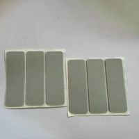 Matériau d'emballage en mousse blanche personnalisée de haute qualité Insert d'emballage en mousse découpée à l'emporte-pièce Éponge Bouteille de parfum de luxe Neto