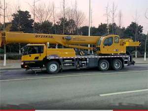 Grúa Araña Q-100 con Canastilla, Mini Grúa Móvil con Certificación CE para Obras de Construcción - Product Image 3