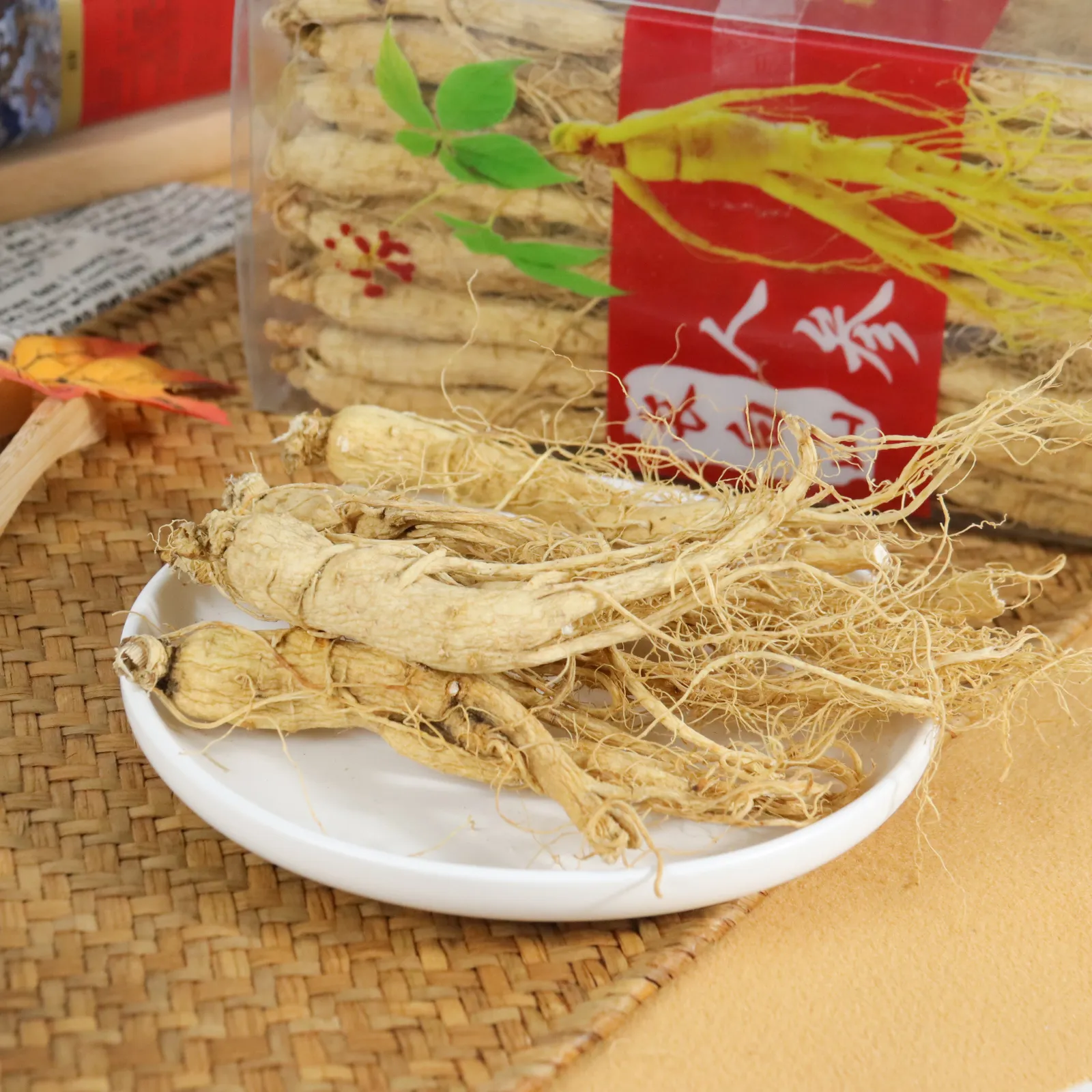 Akar Ginseng Panax liar organik alami, ekstrak Ginseng Korea merah kering