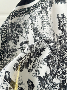 Robe Kaftan + Foulard Imprimé Floral Bohème en Satin Léger, Cache-maillot de Plage Ample pour Femme, Robe de Vacances Motifs Animaux de la Jungle - Product Image 5