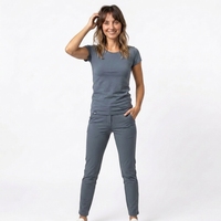 T-shirt de sport pour femme à manches courtes de longueur régulière