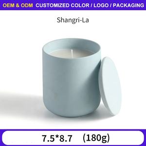 Vente en gros de pots à bougies en céramique nordique personnalisés Bougies en <span class=keywords><strong>cire</strong></span> de soja biologique Bougies aromatiques de luxe émaillées mates avec couvercle - Product Image 4