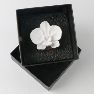 Coffret cadeau <span class=keywords><strong>de</strong></span> luxe Base en bois Diffuseur d'arômes d'orchidées en céramique Pansement <span class=keywords><strong>parfum</strong></span>é Désodorisant aux huiles essentielles <span class=keywords><strong>Parfum</strong></span> d'intérieur - Product Image 6
