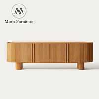 Meuble TV en bois rainuré côtelé, console multimédia moderne en bois massif arrondi, meuble TV à 4 portes pour le salon, meubles de maison
