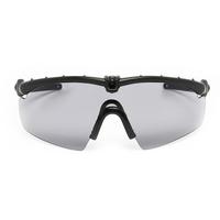 Vente en gros de lunettes de sport Lunettes tactiques Airsoft avec cadre de camouflage Matériau PC Échantillon gratuit