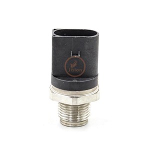 Sensor de Presión del Riel de Combustible 0281006364  42574913 2T2906051B 5297641 - Product Image 1