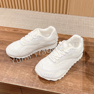 Zapatillas de Diseño de Alta Calidad, Parte Superior de Malla Transpirable, Ligeras, Antideslizantes, para Todas las Temporadas, Nueva Tendencia de Moda, Estilo para Caminar - Product Image 4