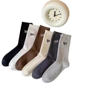 Type Crew Socks Polyester Fiber Sweat Absorbent Mid Calf Unisex Youth Sports Socks Daily Casual Wear - Product Image 4