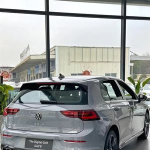 Voiture d'occasion à vendre 2025 Algérie Volkswagen <span class=keywords><strong>Golf</strong></span> <span class=keywords><strong>8</strong></span> <span class=keywords><strong>Blanche</strong></span> 300tsi R-Line 1.5t Conduite à gauche Nouvelle berline - Product Image 2