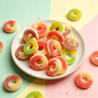 Usine OEM/ODM, vente en gros de bonbons gélifiés acidulés et sucrés en forme d'anneaux, saveurs de fruits mélangées, confiserie douce