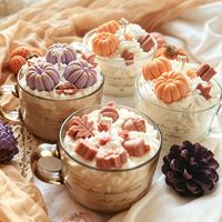 Großvolumige Sojawachs-Handgemachte Dessertbecher-Kerze in Kürbis- und Eichel-Formen, Cremiger Duft - Herbstliche Ambiente Duftkerze, Geburtstagsgeschenk