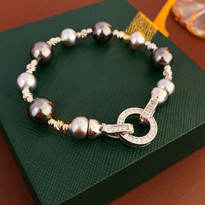 Bracelet rond en zircon polyvalent à la mode Fermoir en métal Luxe léger Bracelet de luxe pour femmes - Product Image 4