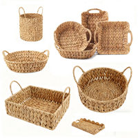 Panier en jacinthe d'eau tressé à la main avec poignées - Petit plateau naturel pour objets divers