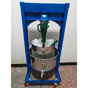 Presse manuelle commerciale 18L pour marc de vin, légumes, résidus d'huile, raisins et grenades - Product Image 2