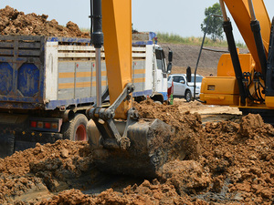 Excavadoras Usadas 920F, 920F Pro, 920F Max: Excavadoras Hidráulicas y de Orugas en Venta, Maquinaria Original de Marca Reconocida - Product Image 3