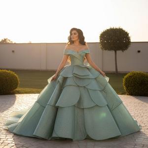 Robe de soirée verte élégante à col cœur, à volants, avec dos lacé, Sukienki Na Impreze pour femmes Rsm251135 - Product Image 1