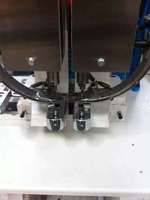 Poinçonneuse électrique à oeillet à Double tête JY-100 Machine semi-automatique pour la fabrication du maïs Machine à sac à main Machines de traitement du papier