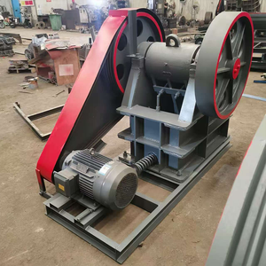 Высококачественная малогабаритная щековая дробилка 150x250, портативная мини-дробилка с вибрационным питателем, в продаже - Product Image 3