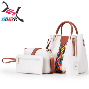 Vente flash : Sacs à main pour femme en cuir PU 4 en 1 - Product Image 3