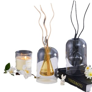 Bottiglia di aromaterapia in vetro stile piccolo libro rosso non stampato semplice in ornamenti bottiglia di olio essenziale di vetro e vasi di cristallo - Product Image 5