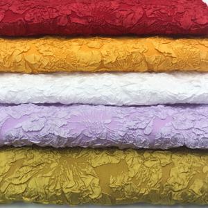 Jacquard พื้นผิวโพลีเอสเตอร์ทอพร้อมดอกลิลลี่ยกการออกแบบรูปแบบลิลเลียมมิติ 3 มิตินูน - Product Image 4