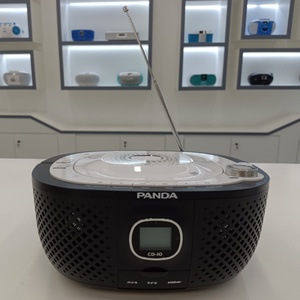 Radiocasetera Portátil con Pantalla LCD, Reproductor de CD, USB, Tarjeta TF, MP3, Radio AM/FM, en Oferta - Product Image 4