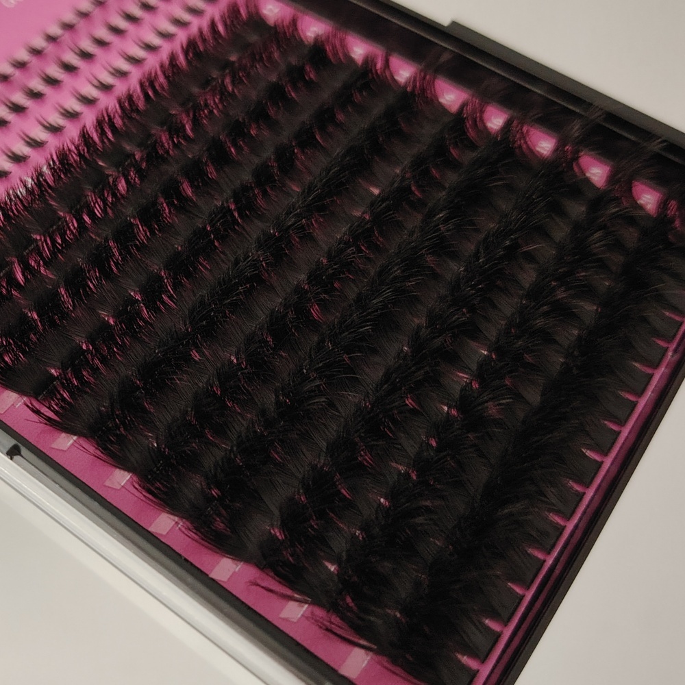 How to Choose Lash Clusters Wholesale with Top and Bottom Lashes: A ...