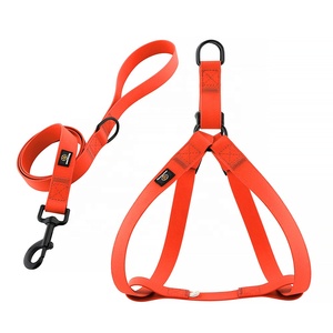 De moda personalizada diseño especial resistente al agua suave de goma de <span class=keywords><strong>PVC</strong></span> de plástico para mascotas, <span class=keywords><strong>Collar</strong></span> de perro de la correa y arnés Set - Product Image 6