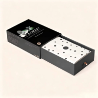 Cajón de 2mm de grosor personalizado respetuoso con el medio ambiente, caja de regalo de embalaje deslizante, cartón en relieve, diseños de laminación mate, papel