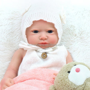 Poupée Reborn en silicone faite à la main de 18 pouces, poupée de mode peinte en peluche pour nouveau-né fille - Product Image 5