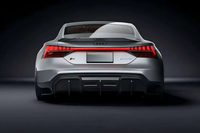 Nouveaux kits pour Audi E-tron GT : Kit carrosserie en fibre de carbone, lèvre avant, diffuseur, spoiler, jupes latérales style FD, accessoires auto