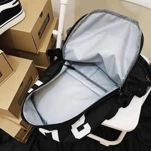 Mochila de Entrenamiento Multifuncional de Gran Capacidad Personalizada, Bolsa Deportiva Casual Moderna, Porta Balones de Baloncesto y Voleibol - Product Image 5