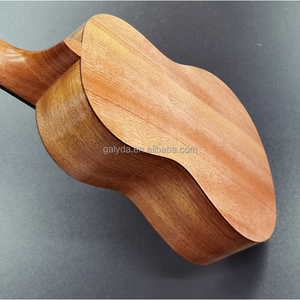 Ukelele de 23 Pulgadas - Cabeza de Guitarra Clásica, Cuerpo de Caoba - Ligero y Fácil de Tocar - Product Image 3