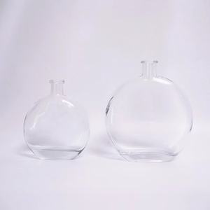 Botella de cristal con tapa de corcho, botella de licor de 250ml, 500ml, con forma redonda plana de ron, Tequila, Rakija <span class=keywords><strong>Mezcal</strong></span> - Product Image 3