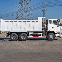 Prix d'usine 6x4 10 roues utilisées 371 375 HP 40t camion à benne basculante Diesel Sinotruck Howo à usage intensif