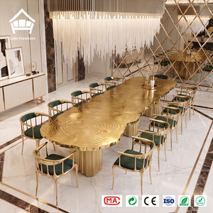 Juego de Comedor de Lujo de Arte Moderno, Hecho a Mano en Latón Dorado, para Grandes Propiedades y Palacios, Muebles de Diseño de Alta Gama para Proyectos - Product Image 5