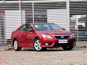 Toyota Camry TCCH 2012 d'occasion, 2.0L, automatique, conduite à gauche, essence, export, usage personnel, sans accident - Product Image 3