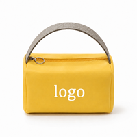 Sac de maquillage de voyage grande capacité, résistant à l'eau, organiseur de cosmétiques et de produits de toilette avec poignée, sac de beauté portable à fermeture éclair