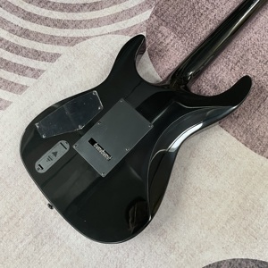 Gitar Elektrik Black KH202 Kirk Hammett Signature KH-WZ SKULLS INLAY Pickup H-H Body Mahoni Fretboard Rosewood 24 Fret Fast