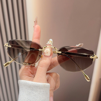 Lunettes de soleil œil-de-chat sans monture Bettega, nouvelle mode, pour femmes, tendance, protection solaire pour l'extérieur