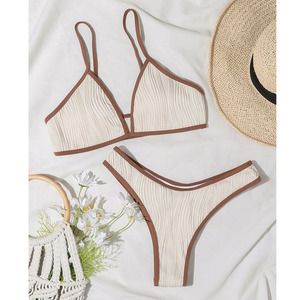 3ピースレディースビキニセットスパンデックス/ポリエステルクイックドライ通気性調整可能スパゲッティストラップトライアングルトップローライズバックフロント - Product Image 4
