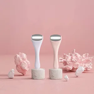 Rolo de gelo facial para uso doméstico, mini rolo de gelo facial para olhos, produtos inovadores para eliminar olheiras e olheiras